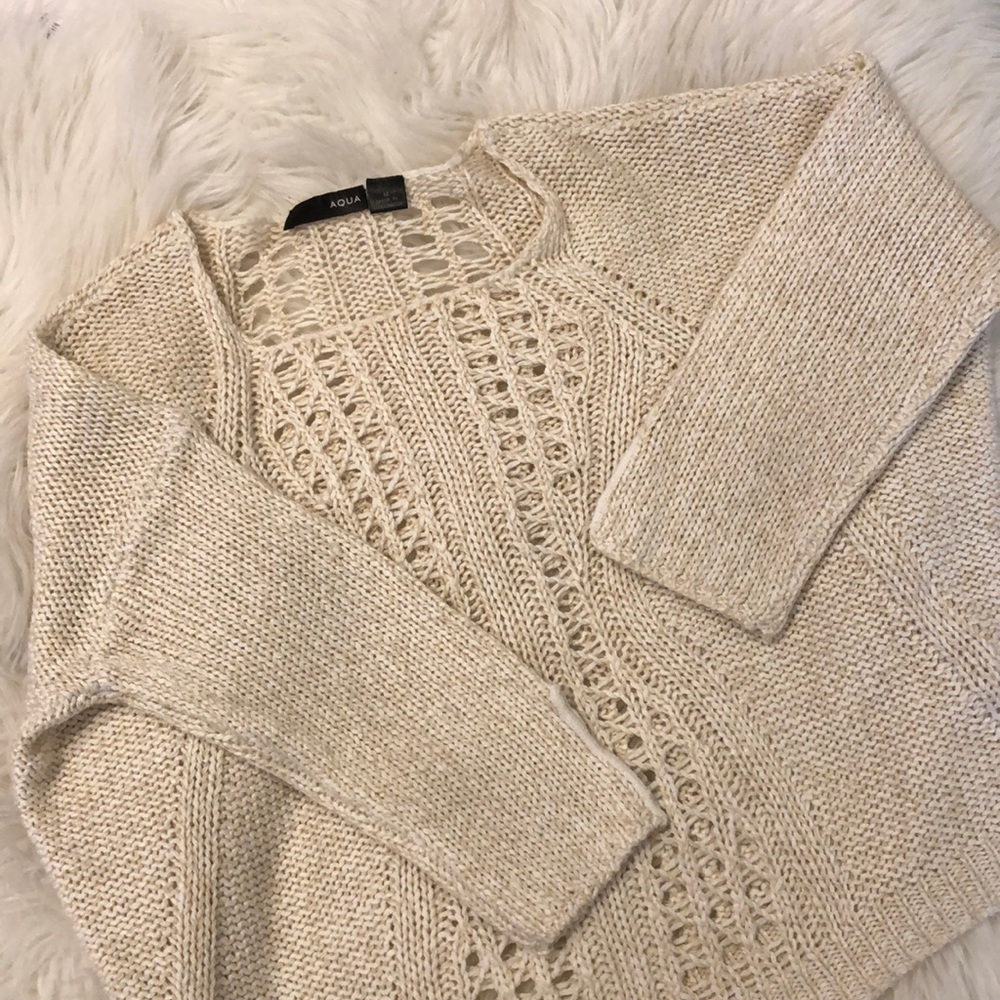 Aqua cream sweater